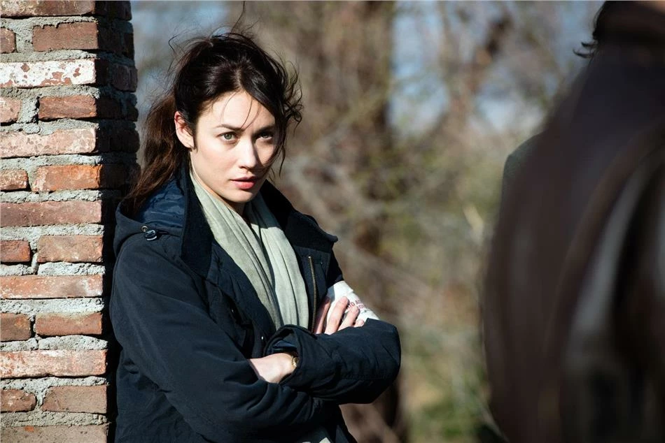 A Perfect Day (2015) 10 A Perfect Day (2015) – Image 8