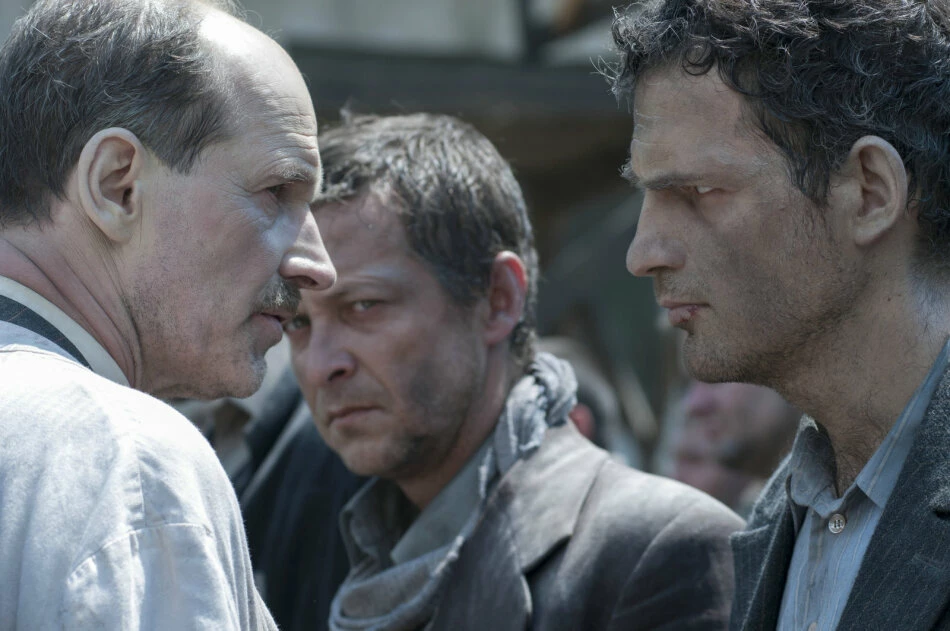 Son Of Saul (2015) 9 Son Of Saul (2015) – Image 7