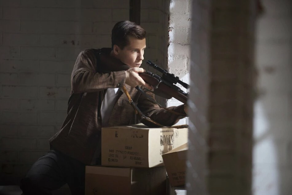 11.22.63 - Die Komplette Serie (2 Blu-rays) 4 11.22.63 - Die Komplette Serie (2 Blu-rays) – Image 2